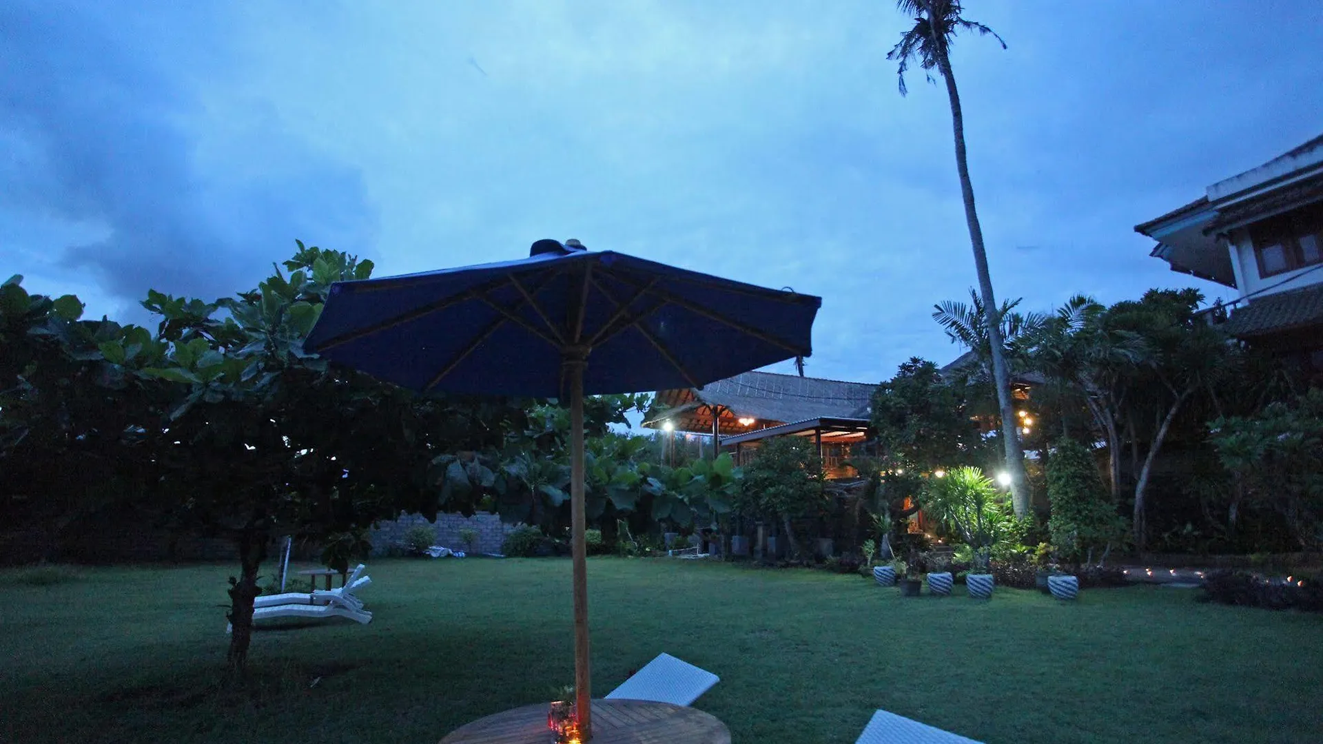 Sanur Seaview Hotel 3*,